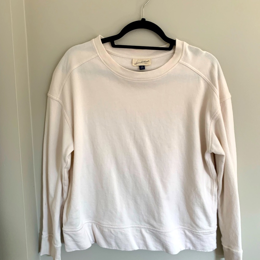 Universal Thread Cream Sweatshirt